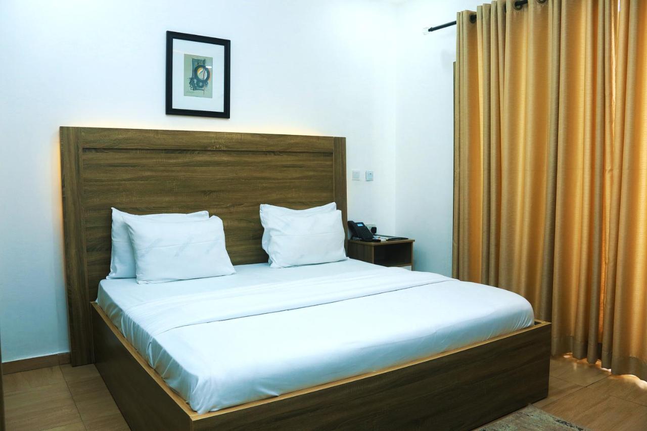 Hotel Capitol Икея Экстерьер фото