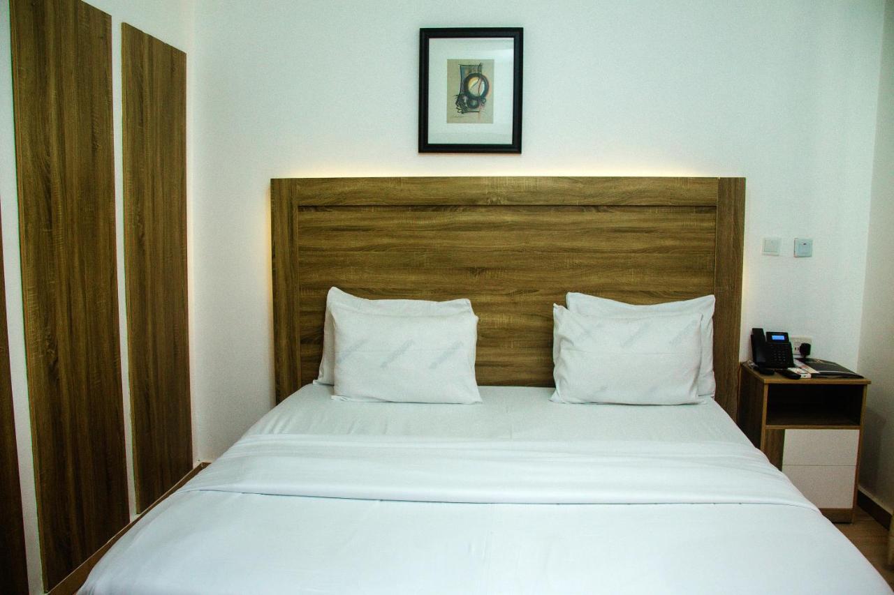 Hotel Capitol Икея Экстерьер фото