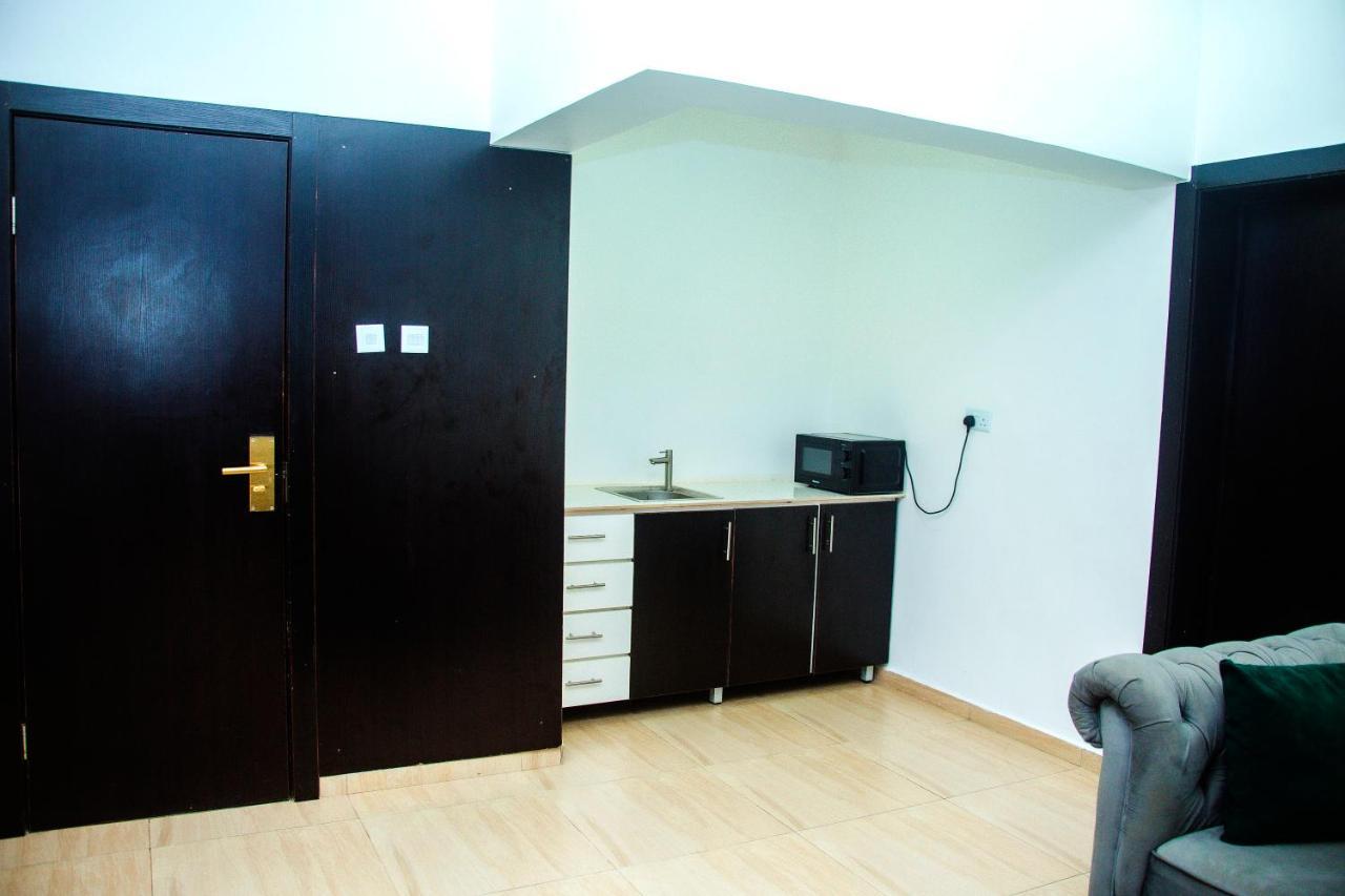Hotel Capitol Икея Экстерьер фото